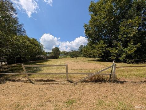 325 Preston Lane Springville IN 47462