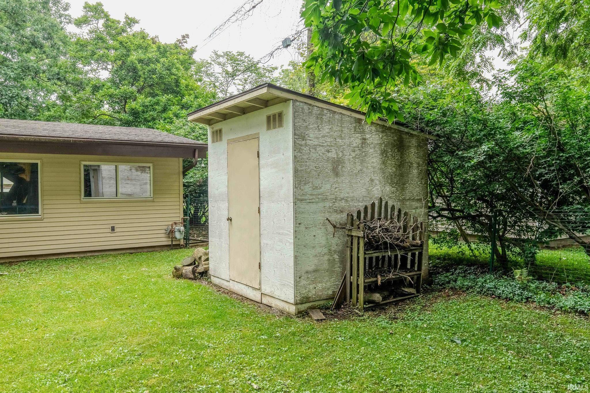 2806 Martin Manor Drive Goshen IN 46526