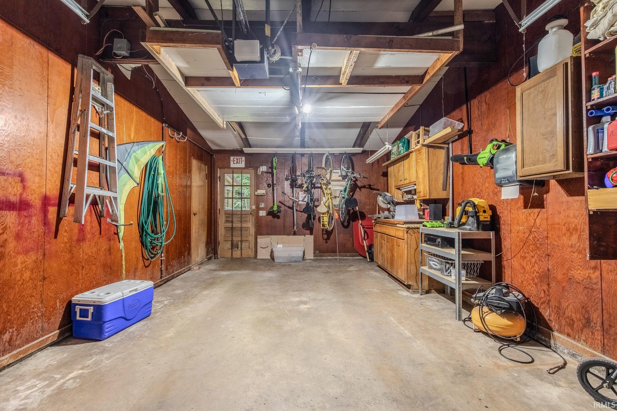 2806 Martin Manor Drive Goshen IN 46526