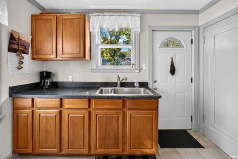 1018 Foster Street South Bend IN 46617