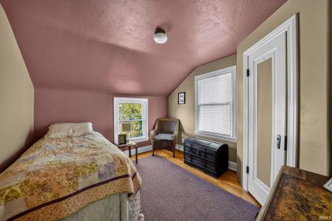 1018 Foster Street South Bend IN 46617