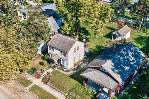 1018 Foster Street South Bend IN 46617