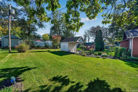 1018 Foster Street South Bend IN 46617