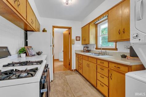 654 W Ladd Avenue Bloomington IN 47403
