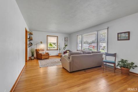 654 W Ladd Avenue Bloomington IN 47403