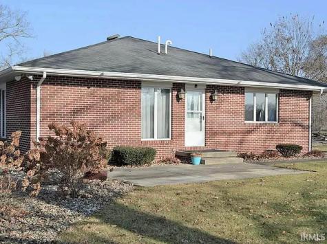 5268 E Country Club Road Logansport IN 46947
