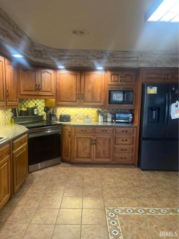 5268 E Country Club Road Logansport IN 46947