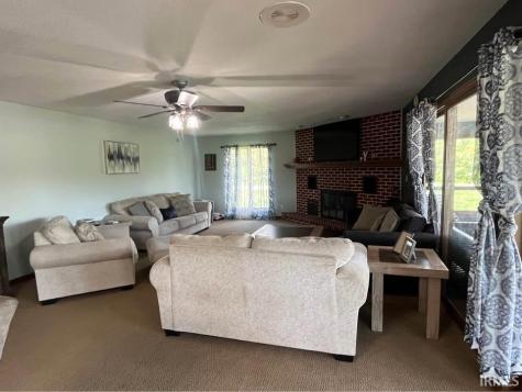 5268 E Country Club Road Logansport IN 46947