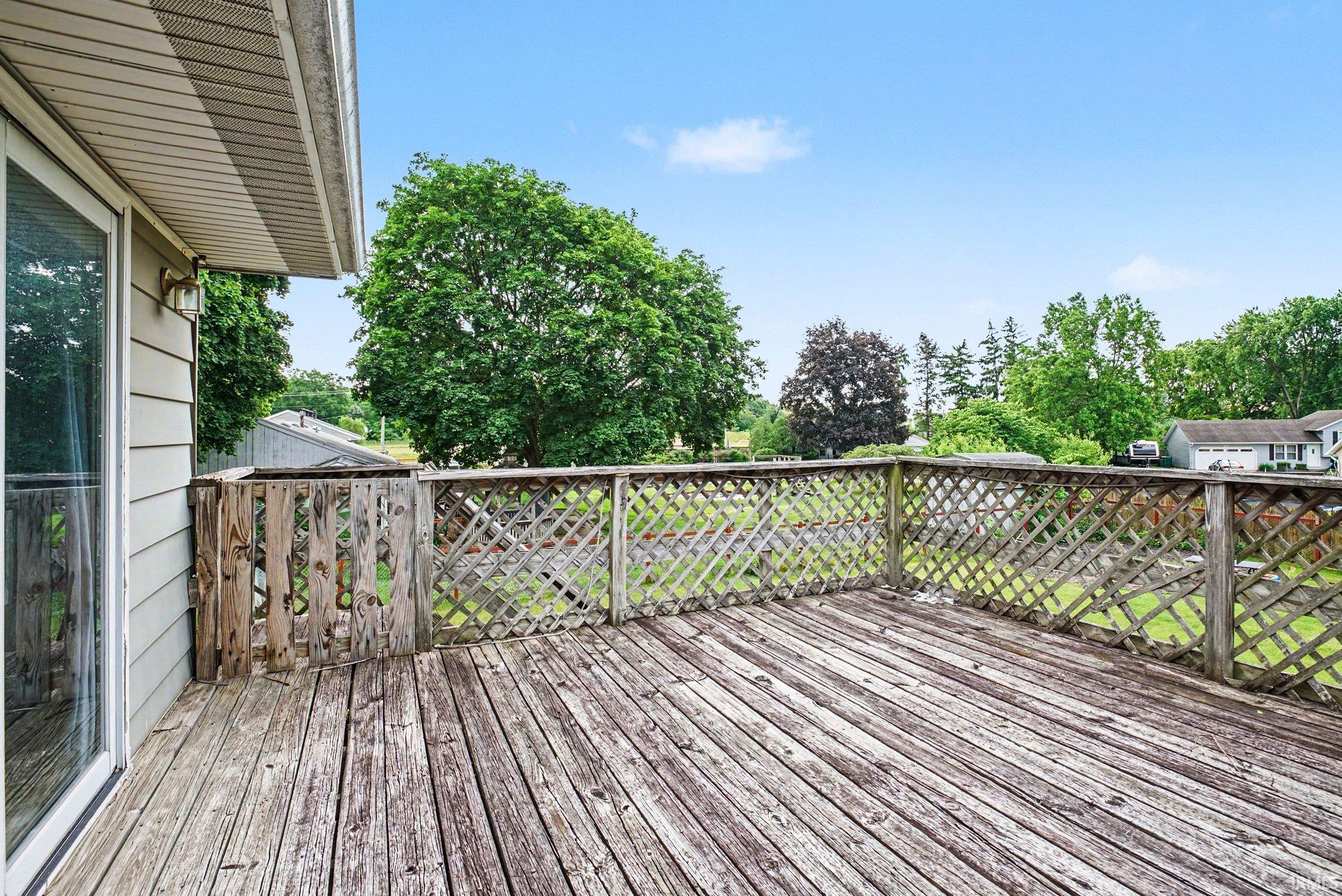 2421 E 5th Street Mishawaka IN 46544