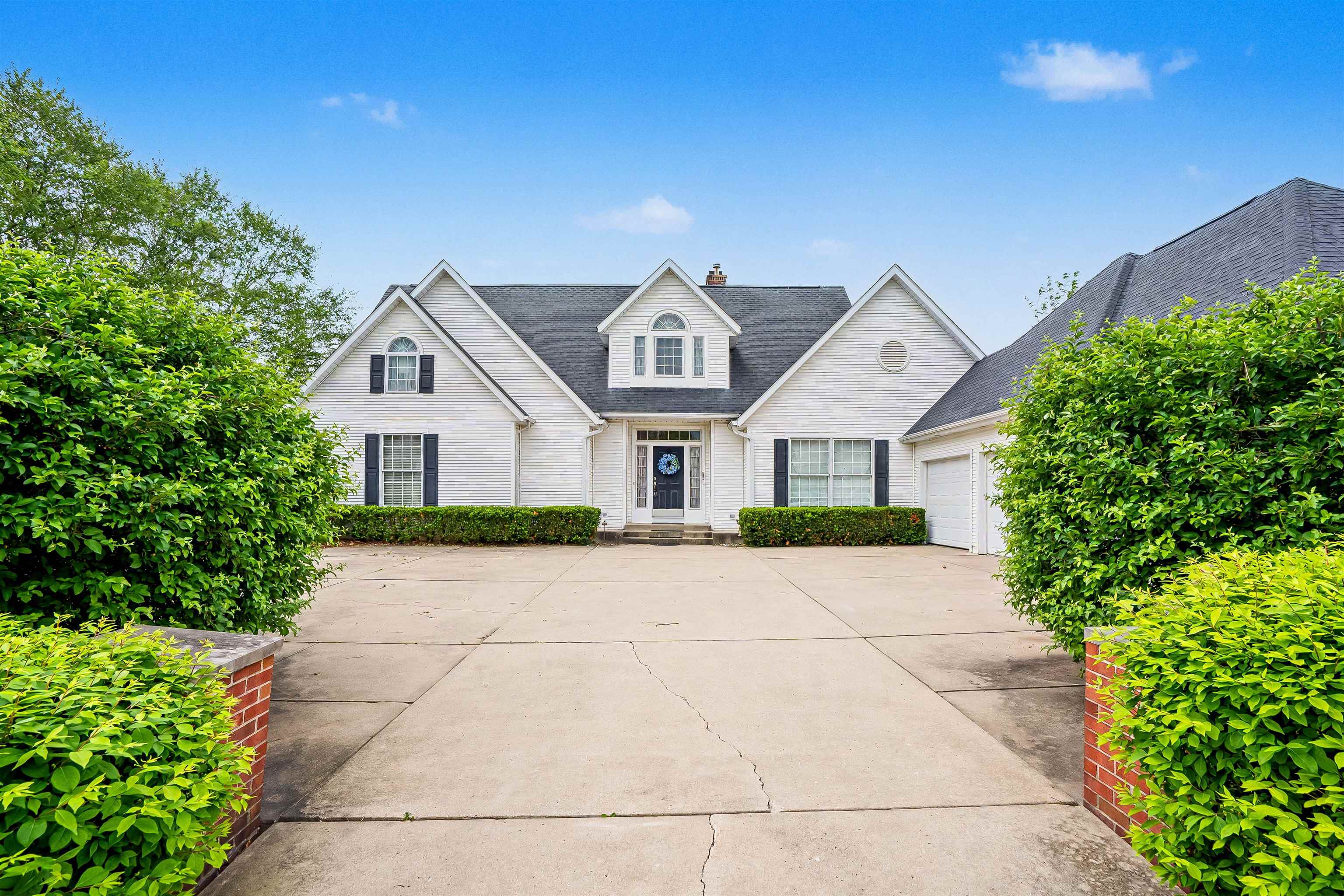 50633 Hollybrook Drive Granger IN 46530