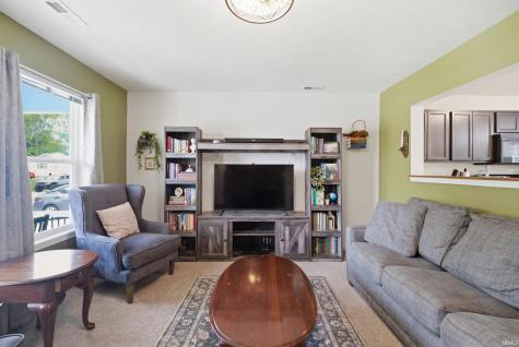 2223 Powder House Lane Lafayette IN 47909