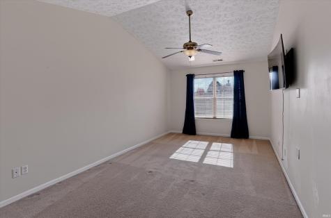 10689 Ashview Drive Fishers IN 46038
