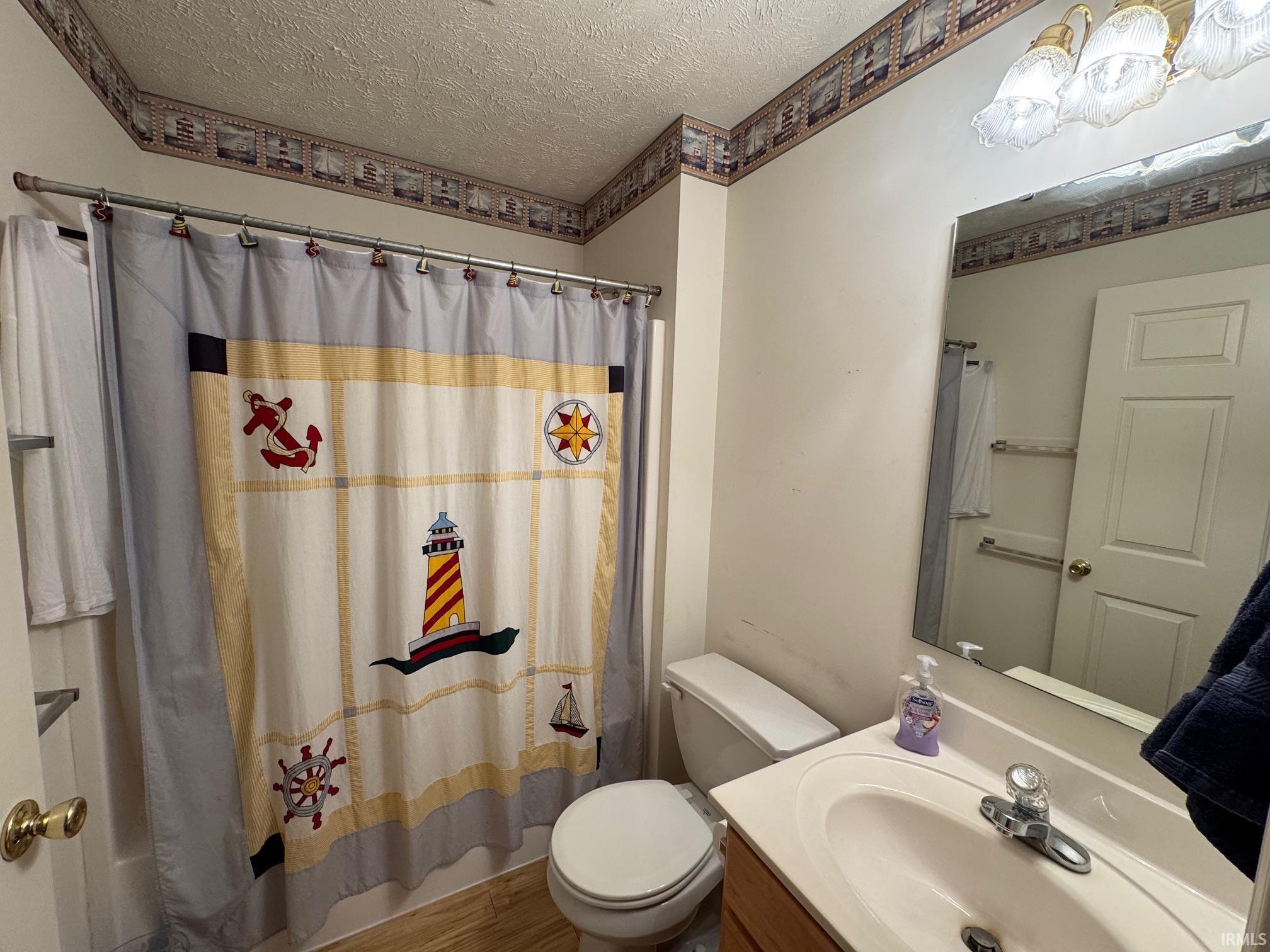 1728 Colonial Drive Rochester IN 46975