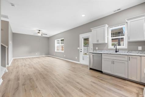 6119 Altadena Drive Fort Wayne IN 46816