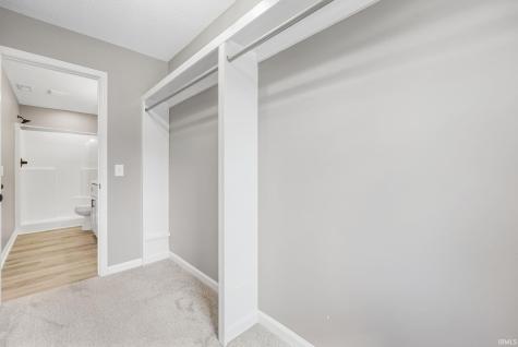 6119 Altadena Drive Fort Wayne IN 46816