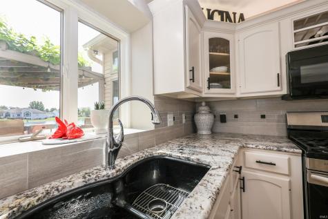9626 Sea View Cove Fort Wayne IN 46835