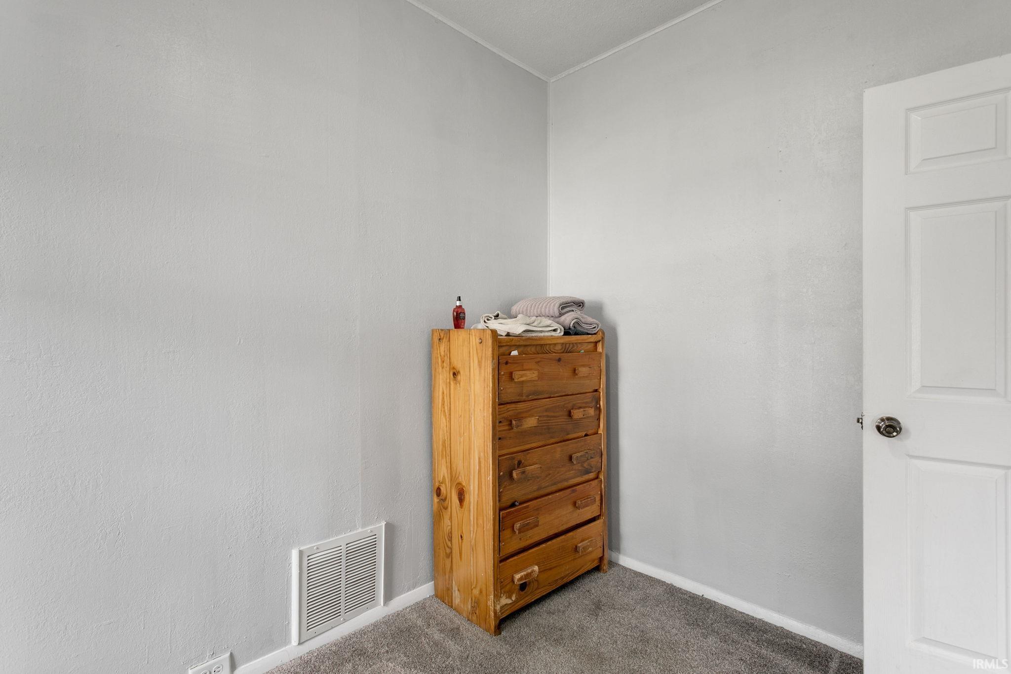 2111 W 6th Street Mishawaka IN 46544