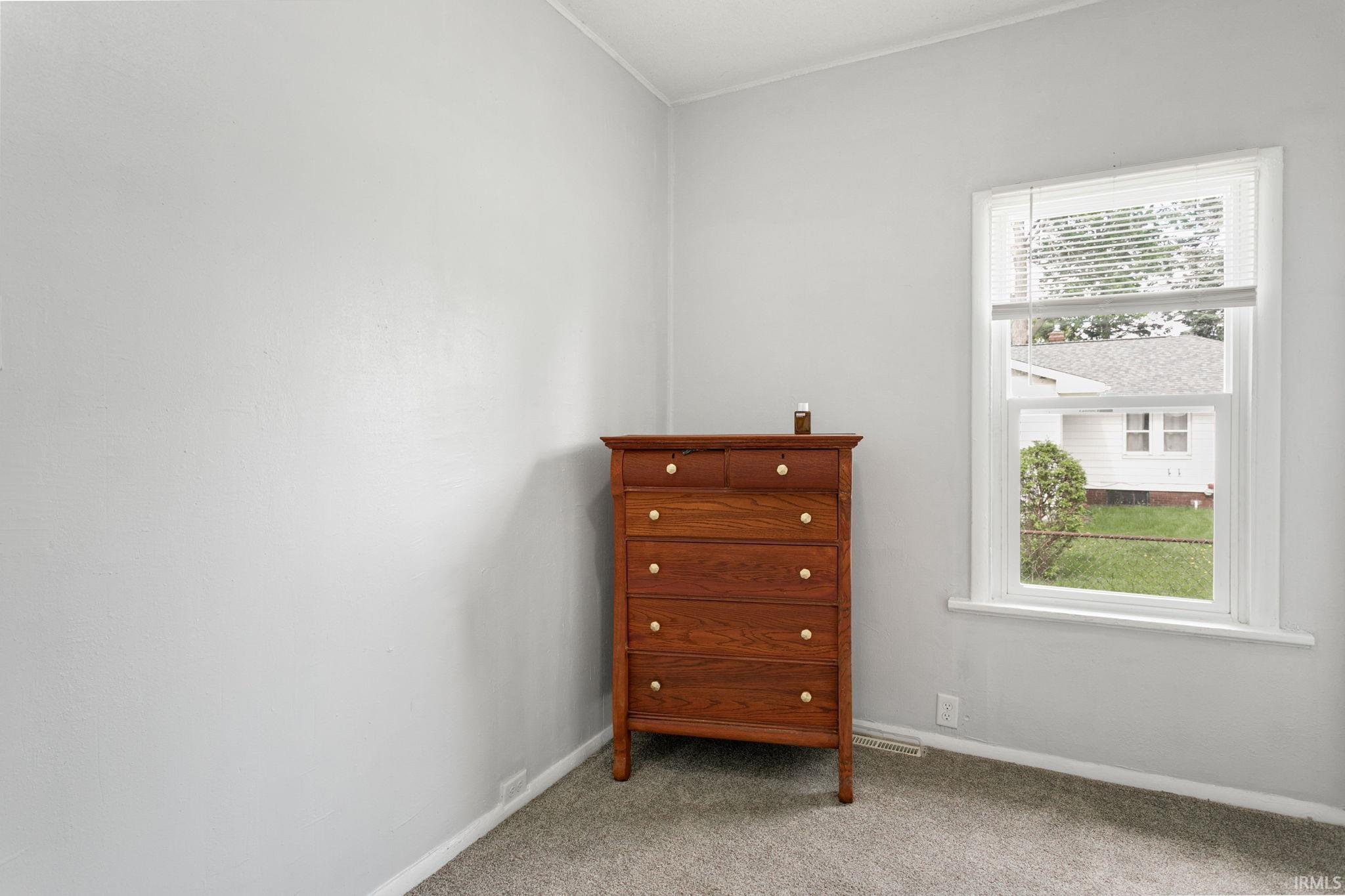 2111 W 6th Street Mishawaka IN 46544