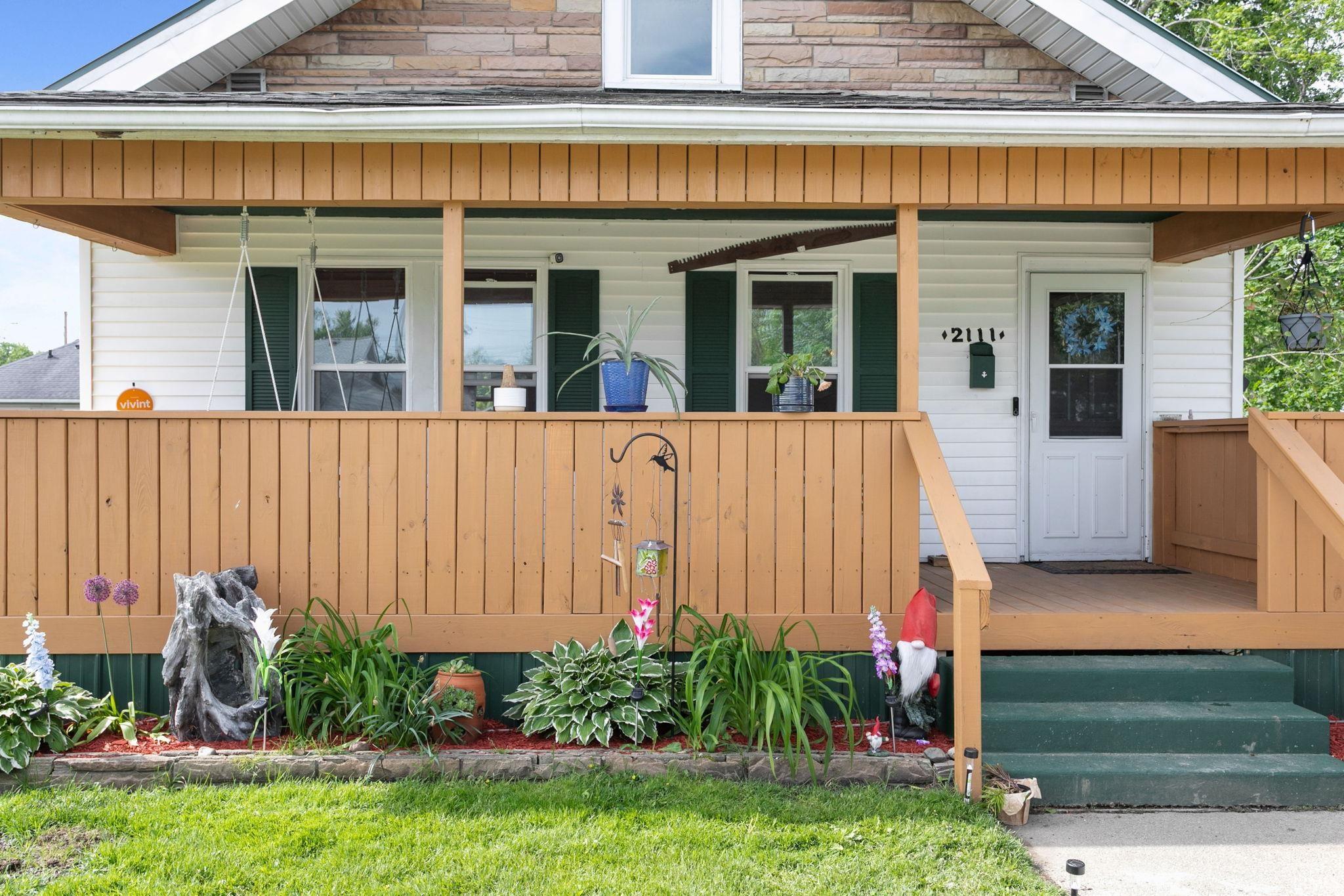 2111 W 6th Street Mishawaka IN 46544