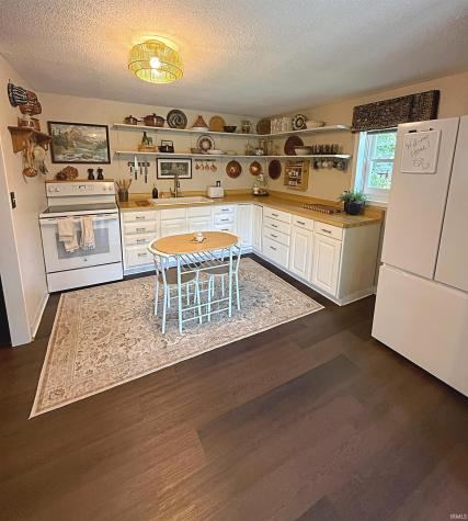16073 Mcbride Bluff Road Shoals IN 47581