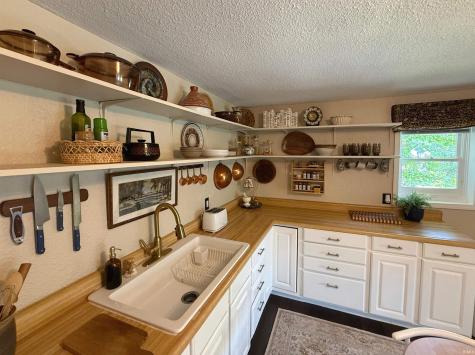16073 Mcbride Bluff Road Shoals IN 47581