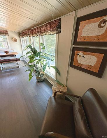 16073 Mcbride Bluff Road Shoals IN 47581