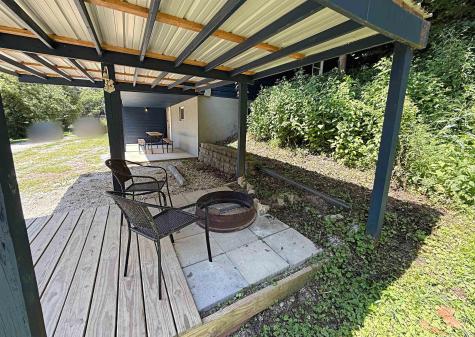 16073 Mcbride Bluff Road Shoals IN 47581