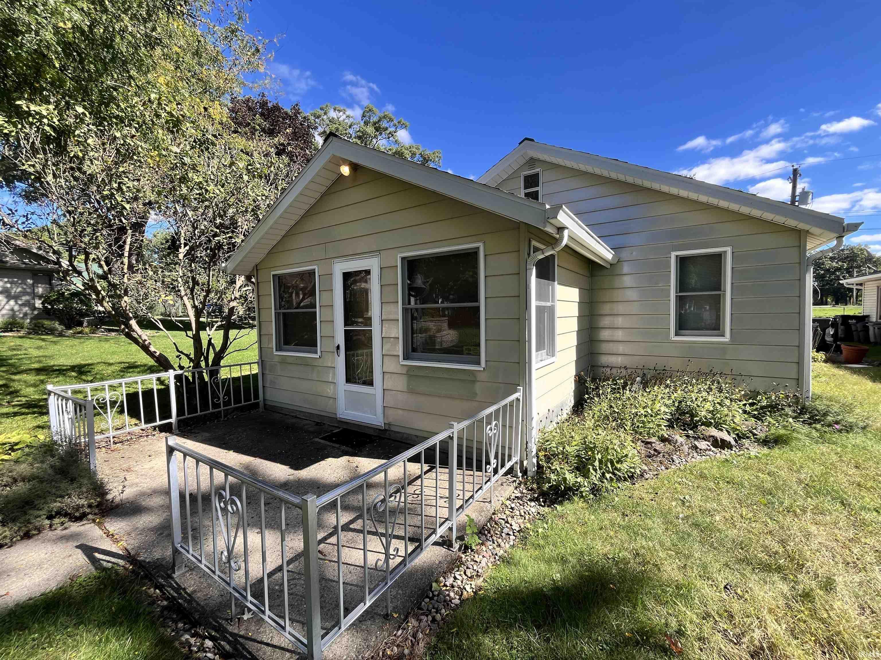 12691 N Rainey Road Syracuse IN 46567