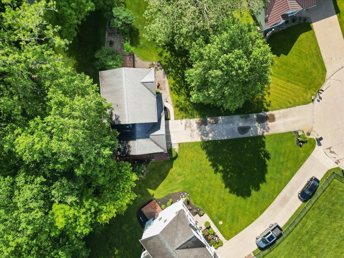 208 S East Ridge Drive North Warsaw IN 46582