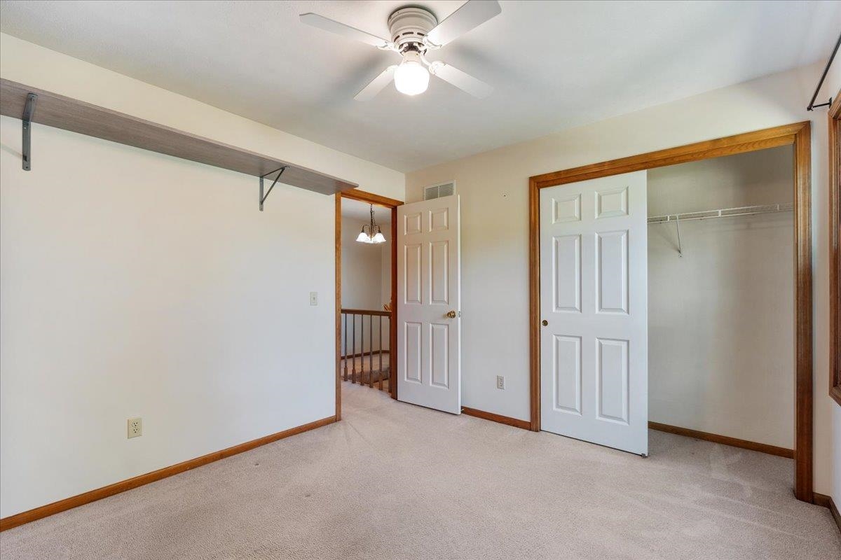 208 S East Ridge Drive North Warsaw IN 46582