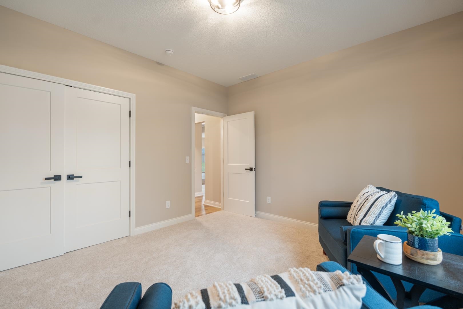 2252 Highlander Drive Warsaw IN 46580