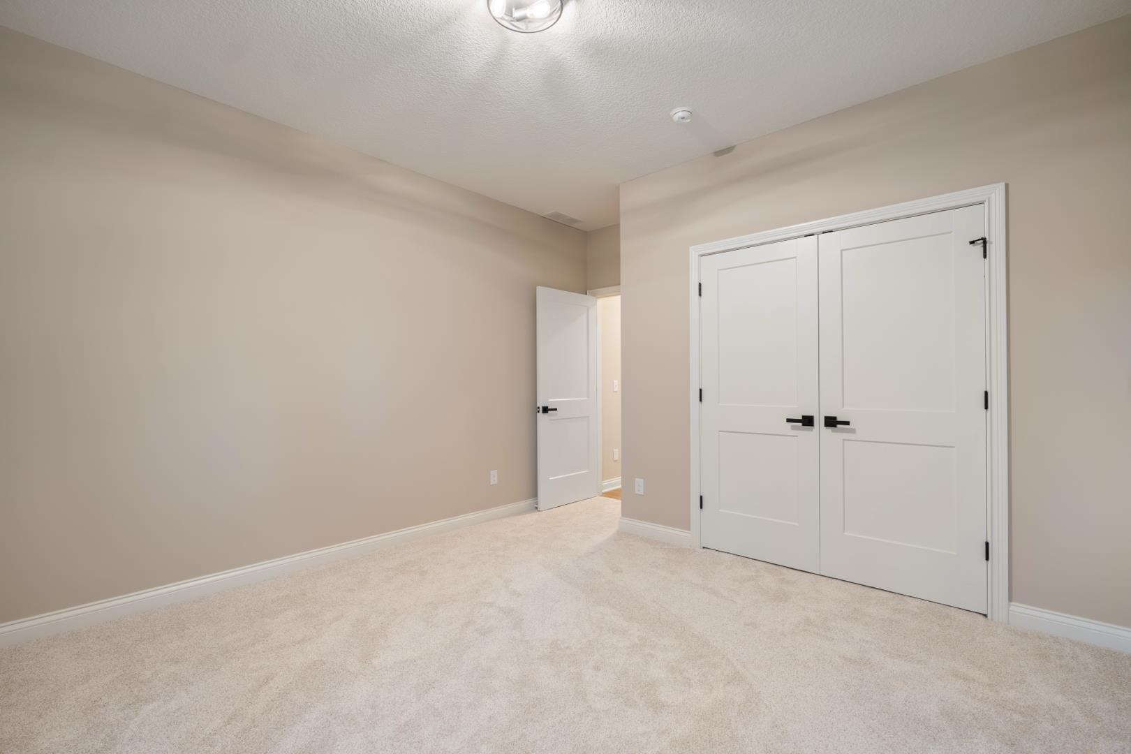 2252 Highlander Drive Warsaw IN 46580