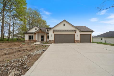 2252 Highlander Drive Warsaw IN 46580