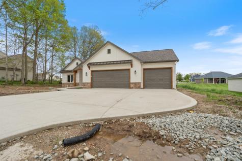 2252 Highlander Drive Warsaw IN 46580