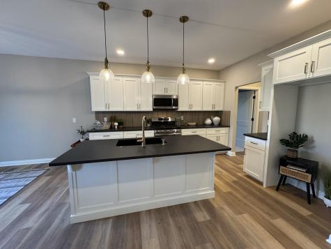 2252 Highlander Drive Warsaw IN 46580