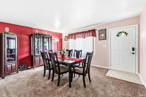 1810 Hass Drive South Bend IN 46635