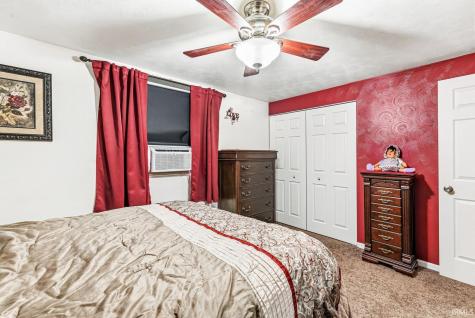 1810 Hass Drive South Bend IN 46635