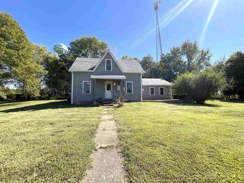 317 Center Street Worthington IN 47471