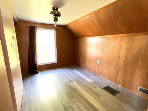 317 Center Street Worthington IN 47471