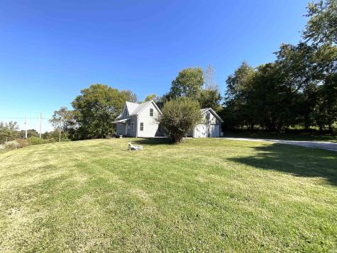 317 Center Street Worthington IN 47471
