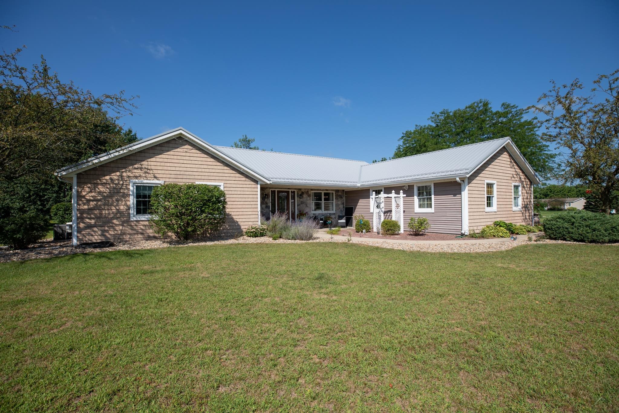Rochester IN, 1500 Cardinal Circle
