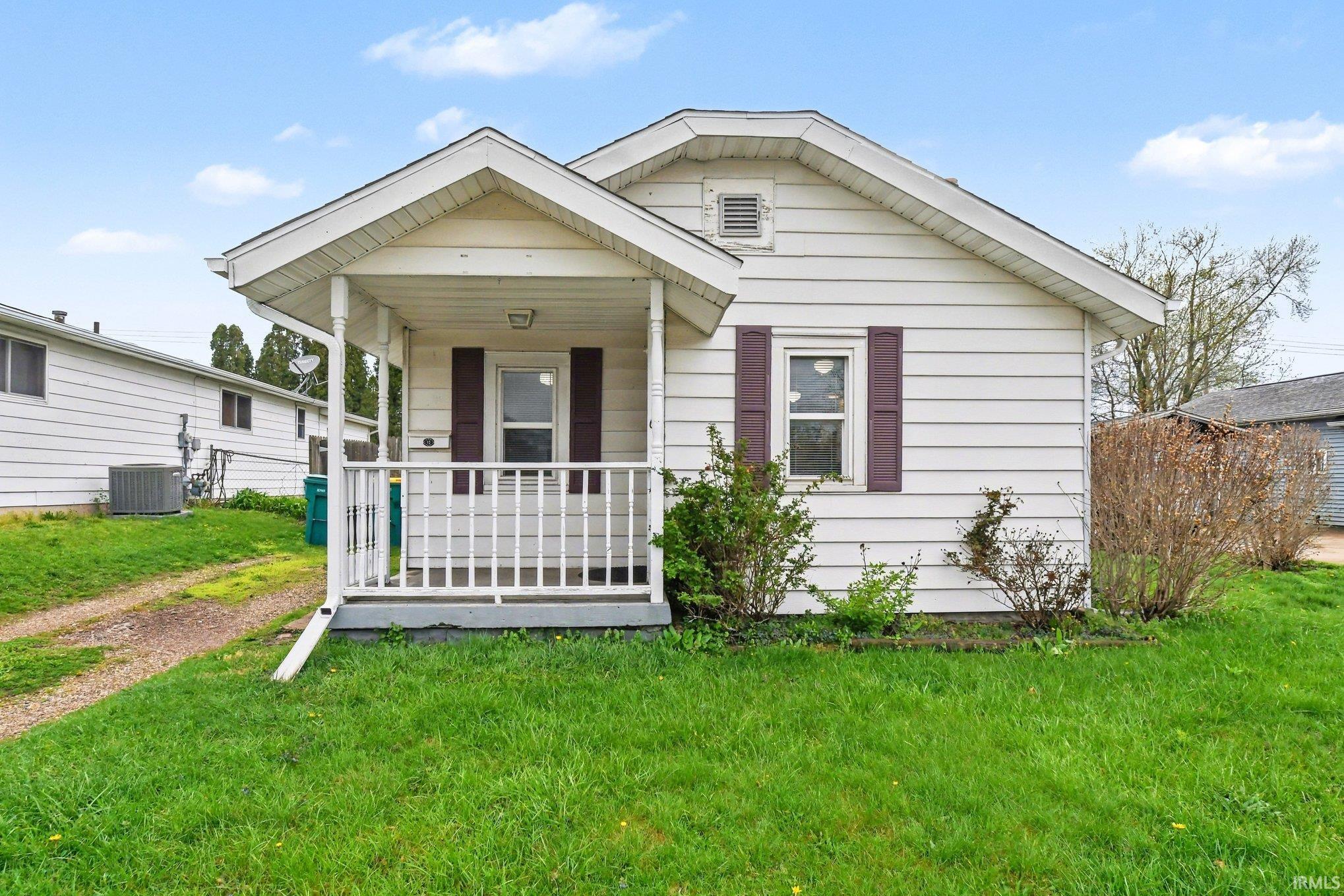 206 Helen Avenue Mishawaka IN 46544