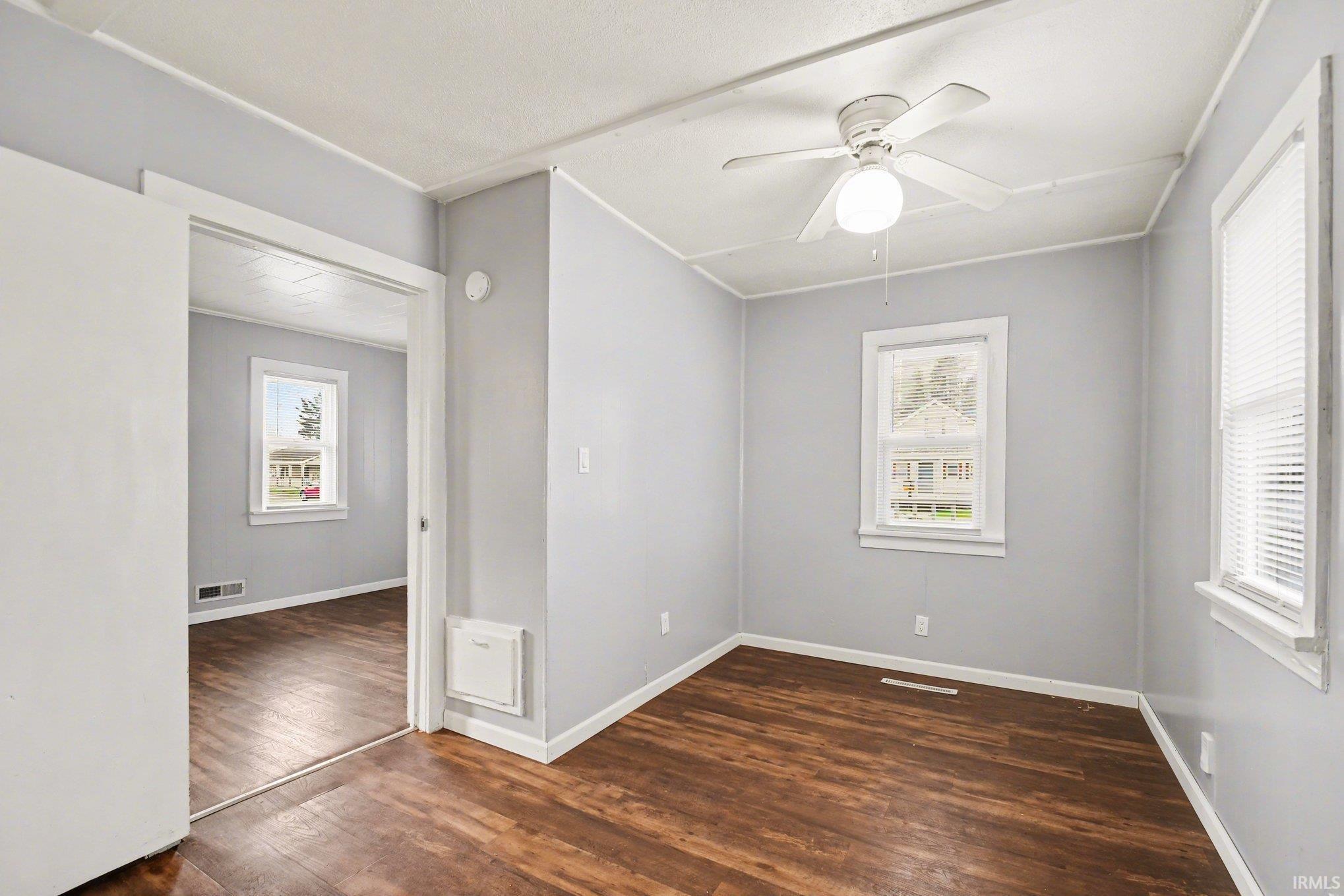 206 Helen Avenue Mishawaka IN 46544