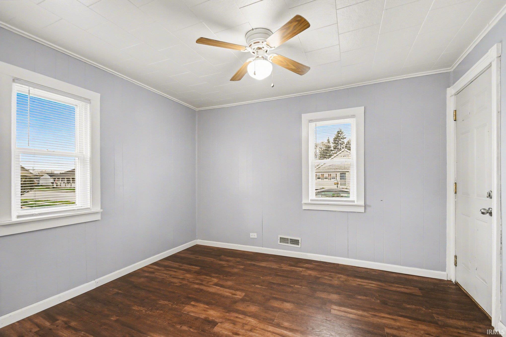 206 Helen Avenue Mishawaka IN 46544