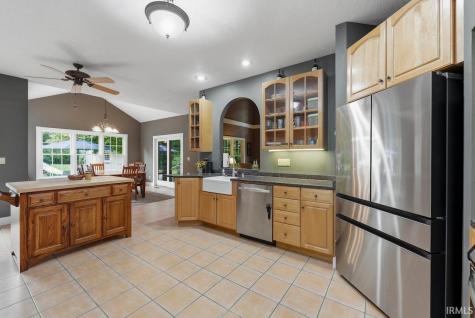 12409 W 150 N Parker City IN 47368