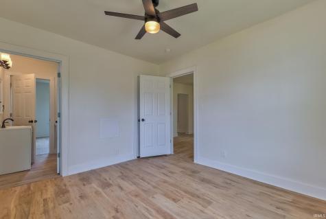 1632 E Illinois Street Evansville IN 47711