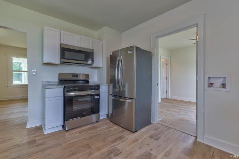 1632 E Illinois Street Evansville IN 47711