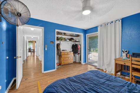 2112 W Sun Valley Parkway Muncie IN 47303