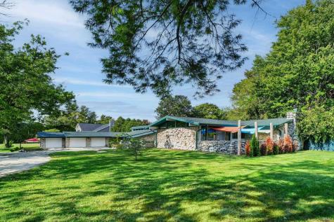 2112 W Sun Valley Parkway Muncie IN 47303