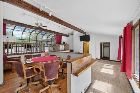 2112 W Sun Valley Parkway Muncie IN 47303